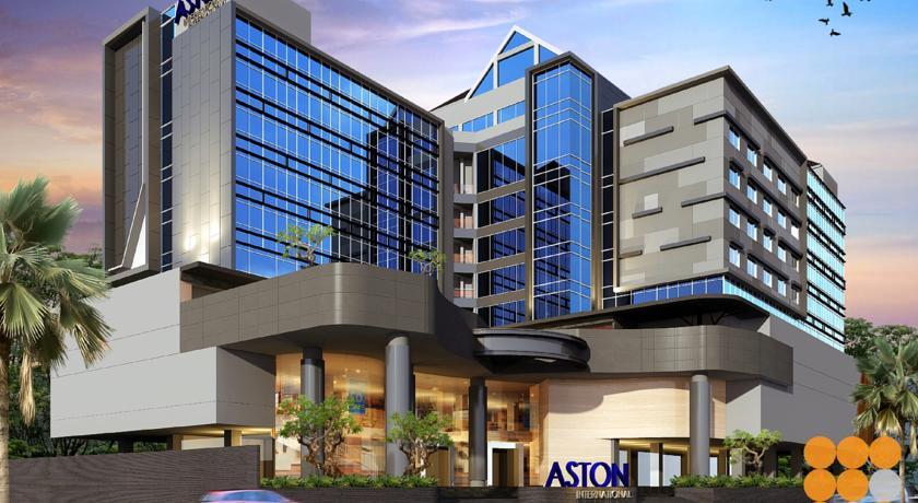 Golden City Hotel And Convention Center - Chse Certified Semarang Extérieur photo